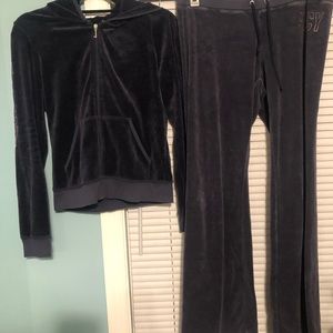 Juicy Couture sweatsuit for sale!